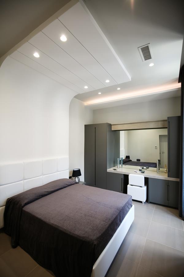 Gramsci 21 Rooms Nápoly Kültér fotó
