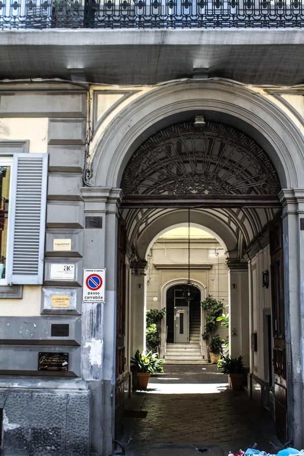 Gramsci 21 Rooms Nápoly Kültér fotó